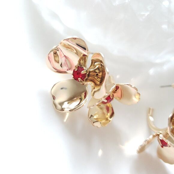 New! Zara Ruby Floreat Earrings - Picture 8 of 15